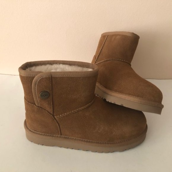 Ugg Shoes | Ugg Jona Fur Lined Short Side Closure Boot. Boy. Girl. Size 2 | Color: Brown/Tan | Size: 2B | Lotusshop247's Closet